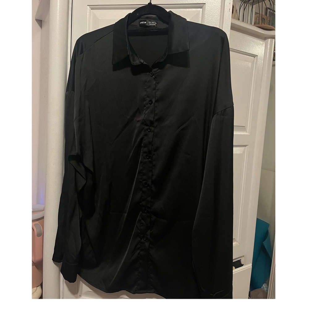 SHEIN Button Up